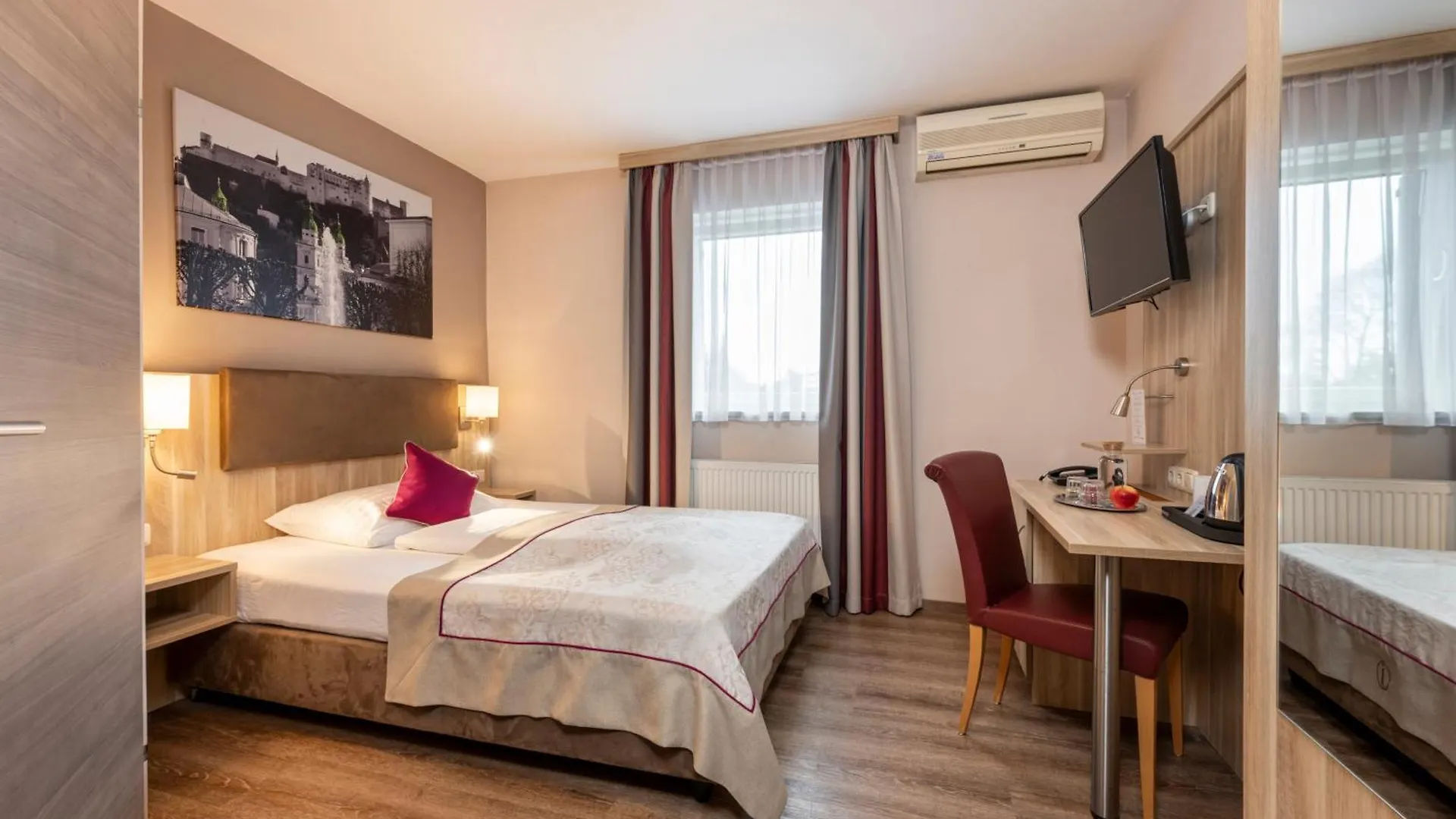 Hotel Junior By Max 70 Salzburg 3*,  Österreich