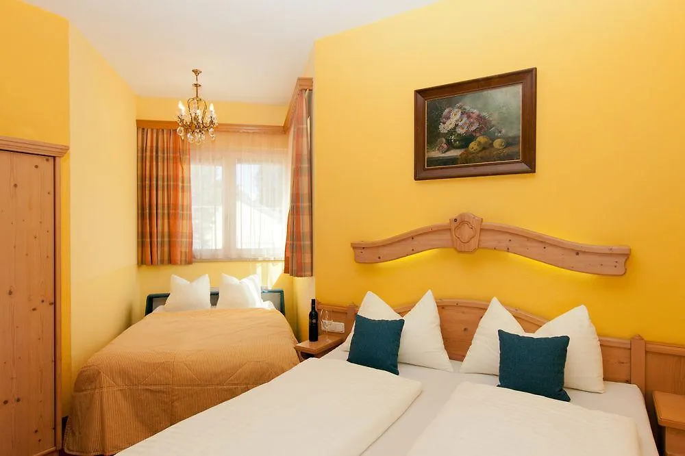 Hotel Junior By Max 70 Salzburg Pensionat